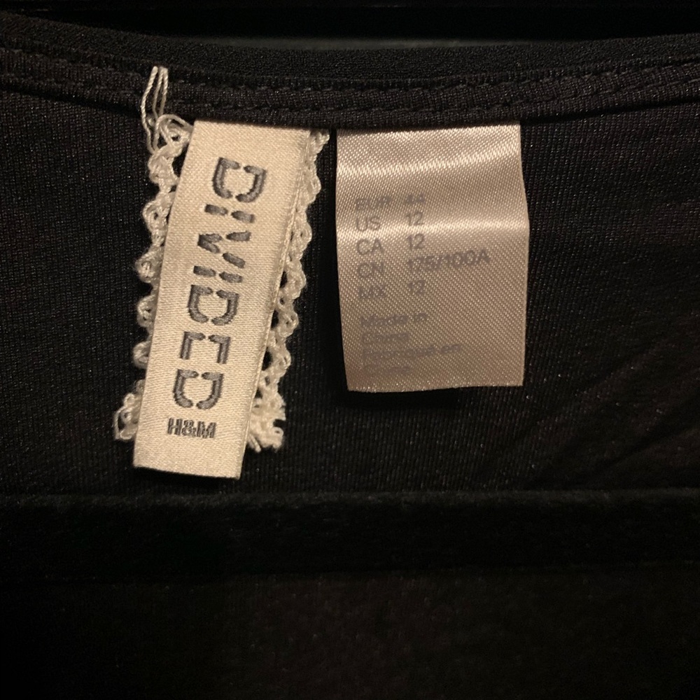 H&M embroidered dress - Picture 3 of 4